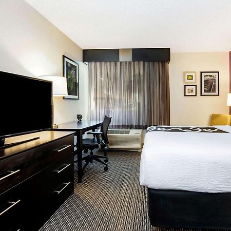La Quinta By Wyndham Fort Lauderdale Tamarac Exterior photo