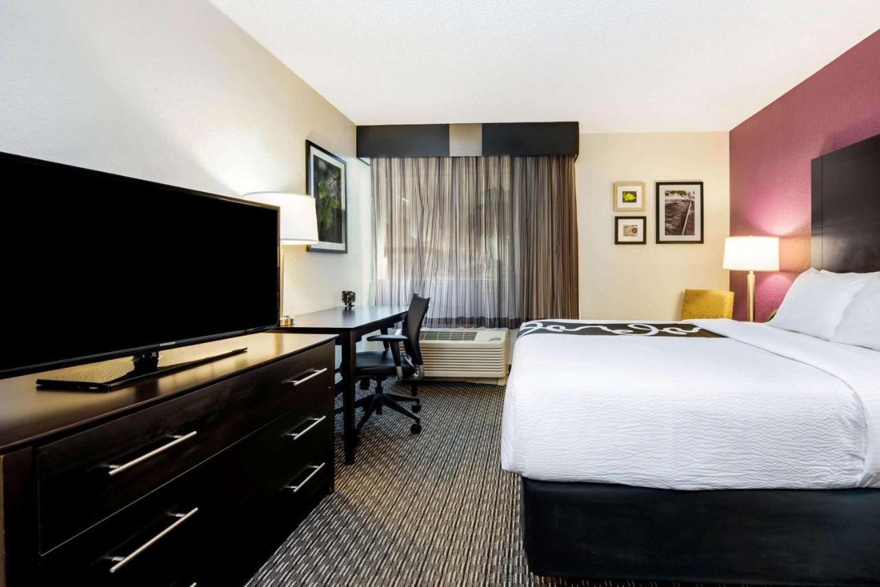 La Quinta By Wyndham Fort Lauderdale Tamarac Exterior photo